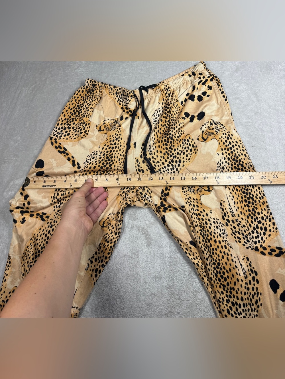 Room Service Cheetah Leopard Floral Tan Cream Black PJ Pajama Pants Size Small - Picture 8 of 16